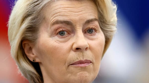 ANALYSE Om lidt er alle i Europa rasende på Ursula von der Leyen