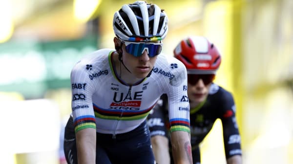 Pogacar i opråb til hadfulde cykelfans: 'Stop med at svine ham til!'