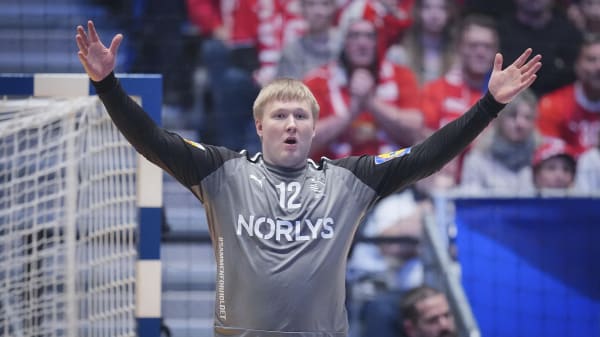 Emil Nielsen siger 'adiós' til Barcelona og skifter til ungarsk storklub