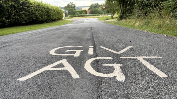 Trafikdrab sætter ild til debat om trafiksikkerhed: 'Det kunne have været min søn'