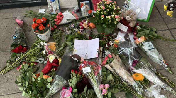 Borgmester deltager i mindesammenkomst for kendt banegårdskat 