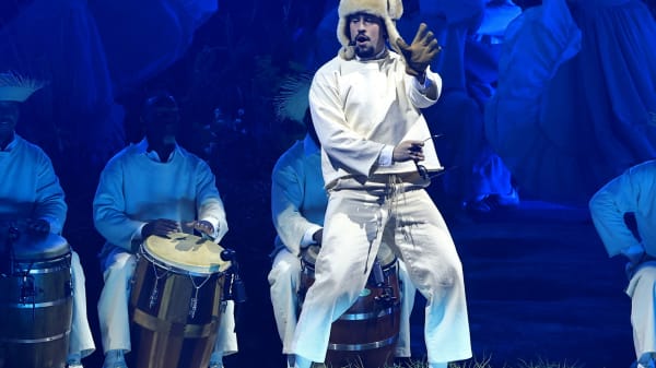 Bad Bunny spiller 30 koncerter i Puerto Rico - men ikke en eneste i resten af USA: 'Han er ikke bange for at bruge sin stemme til at få budskaber ud'