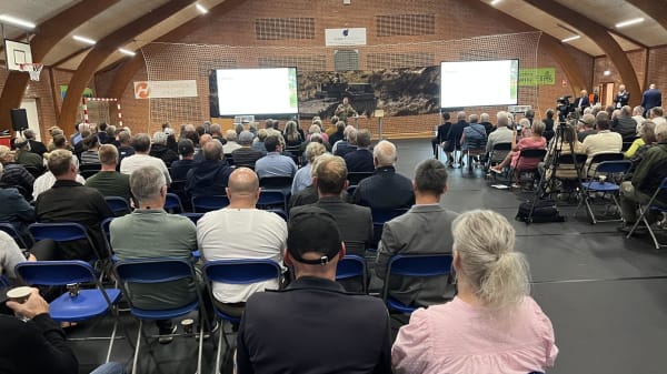 Ny sikkerhedszone omkring våbenfabrik skal være fri for sygehuse, skoler og forsamlingshuse