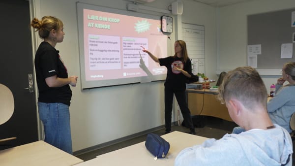 Gratis busser og mere sex på skoleskemaet - ungebyråd sætter fingeraftryk på virkeligheden flere steder