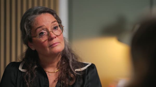 Katrine rådgiver par på tv om jalousi – og har selv haft følelsen meget tæt inde på livet