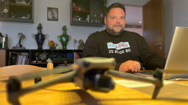 Den sidste afsked ødelagt af forbud: Dronefirma kan ikke sprede aske