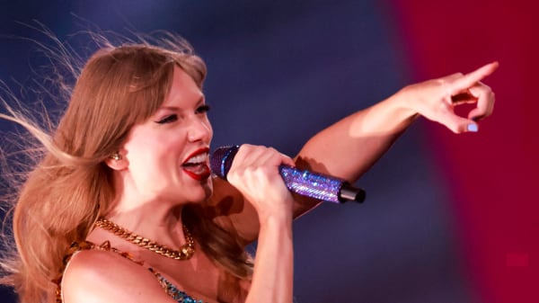 Swifties får både hjerte og popglæde på storslået nyt album