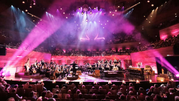 Dansk orkester fylder 100 år i storform - men en ting kan blive bedre, siger kritikere