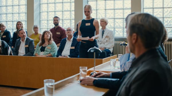 Folkedomstolen: Nyt DR-program undersøger, hvad der sker, når vi lytter, før vi dømmer