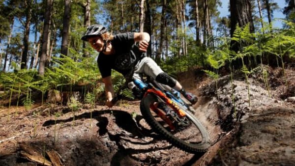 Dobbelt så mange hopper på mountainbiken: Bliv klar til vilde sving og høj puls