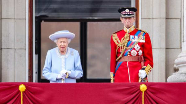 MINUT FOR MINUT: Tusinder var samlet for at fejre Elizabeths 70 år på tronen