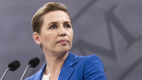 Mette Frederiksen får en næse for sin rolle i minksagen