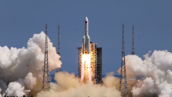 Endnu en kinesisk raket styrter mod jorden: 'Decideret dumt og uansvarligt'