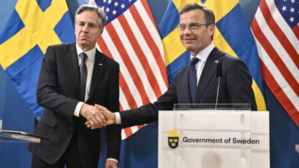 Ny lov skal sikre Sveriges Nato-medlemskab