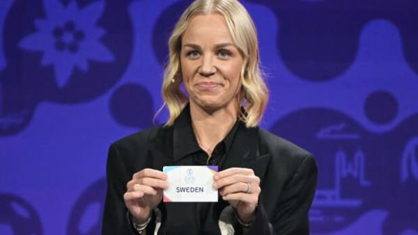 Sveriges landstræner ærgrer sig over at møde Danmark så mange gange