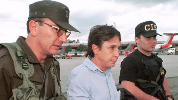 Narkobaron tilbage i hjemland efter 20 år i amerikansk fængsel