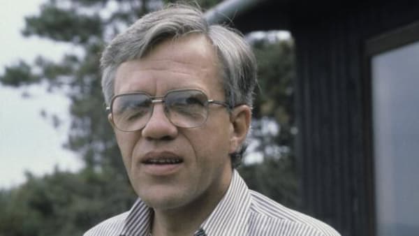 Tidligere minister Knud Heinesen er død 
