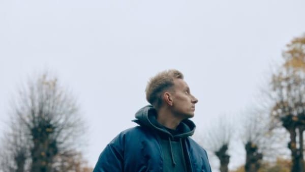 Populær dansk musiker skifter navn igen: NOAH er mere end fire bogstaver