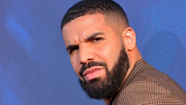 Kendrick Lamar knockoutede Drake med vilde pædofili-anklager: Nu hives musikselskab i retten