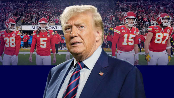 Trump stjæler showet ved Super Bowl - og det er lige efter planen