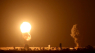 Israel beskyder Gaza efter raketangreb over grænsen