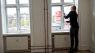 Banker: Lad unge købe bolig, før lønnen stiger