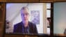 Se videoen: Mølbak fik sms midt under pressemøde - pludselig kunne corona starte forfra i Danmark