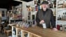 Vinhandler skal betale 50.000 i bøde for at sælge en flaske gin: Nu stiller DF spørgsmål til ministeren