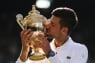 Djokovic åbner titelforsvar, mens Rune venter i kulissen: Se mandagens sendeplan fra Wimbledon