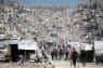 Omkring 100 personer meldes dræbt i Gaza i dag. Imens åbner Trump for 'at tage hånd' om sultne palæstinensere