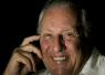 Den britiske spionforfatter Frederick Forsyth er død