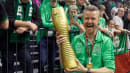 Dansk guldtræner sender følelsesladet hilsen til afdød agent efter sin første titel