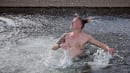 Københavnere trodser lort i badevandet