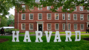 Trump vil forhindre udenlandske studerende i at rejse ind i USA for at studere på Harvard